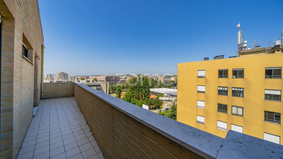 Apartamento T4 para Arrendamento em São Vitor (Braga)