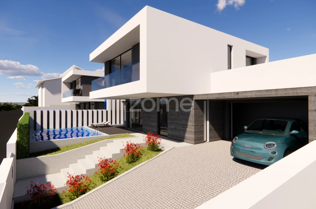Moradia T4 para Venda em Vilar de Andorinho Foto 1