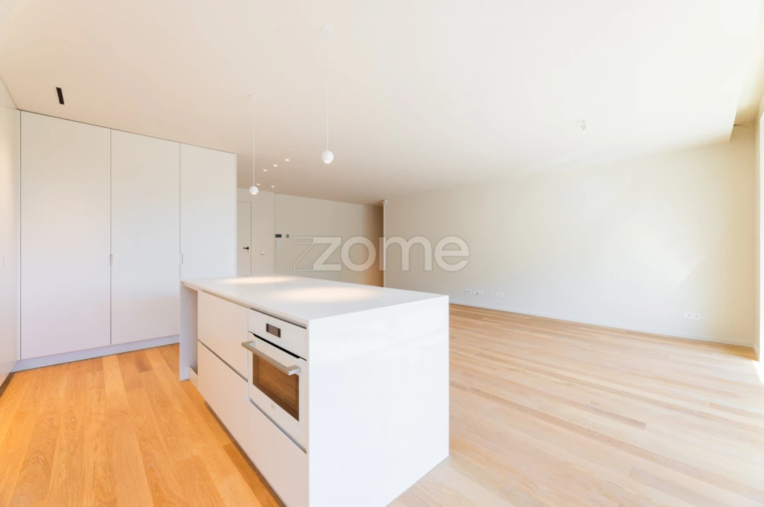 Apartamento T2 para Venda em Nogueiró e Tenões Foto 8