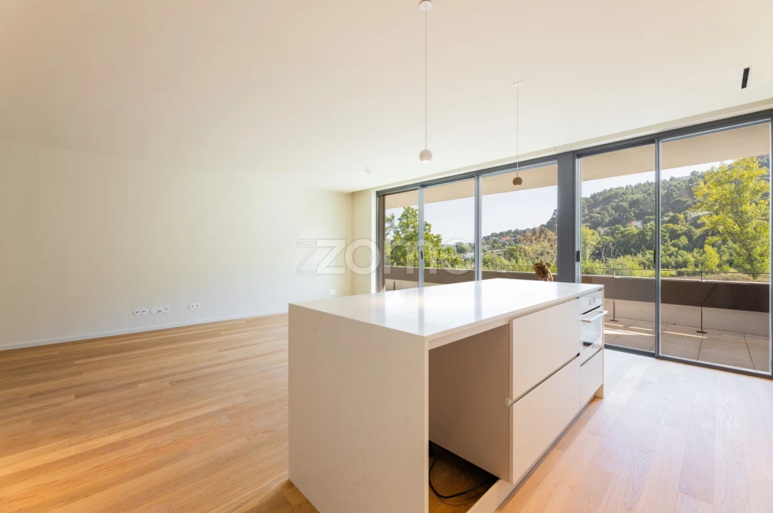 Apartamento T2 para Venda em Nogueiró e Tenões Foto 9