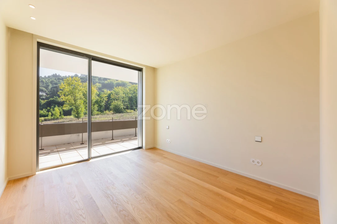 Apartamento T2 para Venda em Nogueiró e Tenões Foto 12