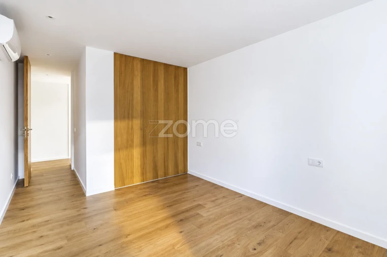 Apartamento T2 para Venda em Canidelo Foto 28
