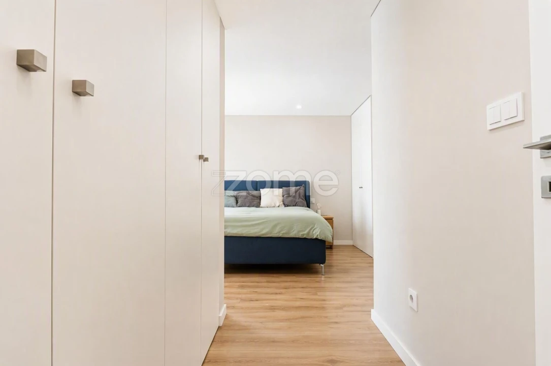 Apartamento T2 para Arrendamento em São Domingos de Rana Foto 10