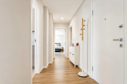 Apartamento T2 para Arrendamento em São Domingos de Rana