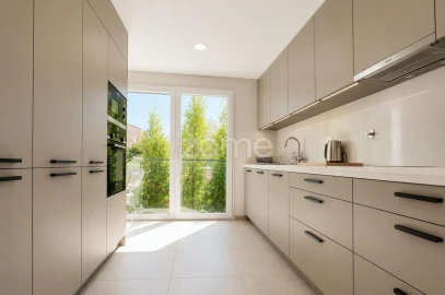Apartamento T2 para Arrendamento em São Domingos de Rana
