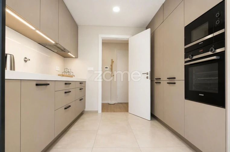 Apartamento T2 para Arrendamento em São Domingos de Rana Foto 8