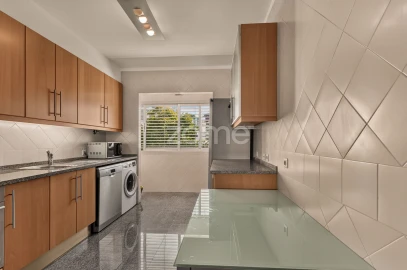 Apartamento T3 para Arrendamento em Lumiar