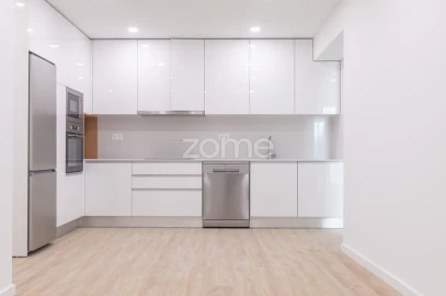 Apartamento T3 para Venda em São Martinho do Bispo e Ribeira de Frades