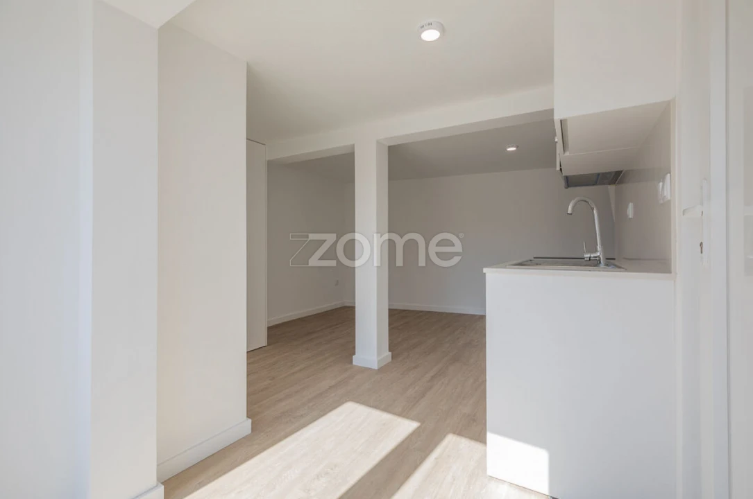 Apartamento T3 para Venda em São Martinho do Bispo e Ribeira de Frades Foto 11
