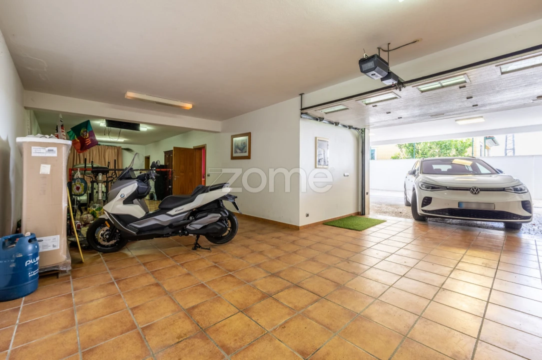 Moradia T4 para Venda em Milagres Foto 23