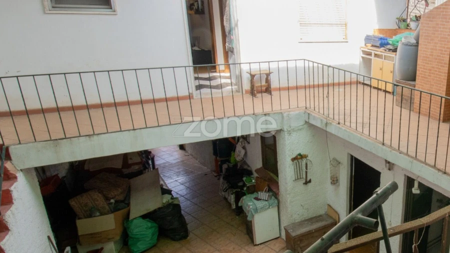 Moradia T4 para Venda em São João do Campo