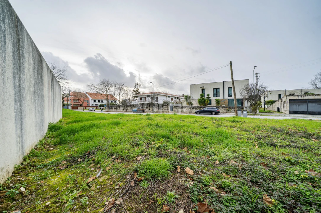 Terreno para Venda em Arcozelo Foto 18