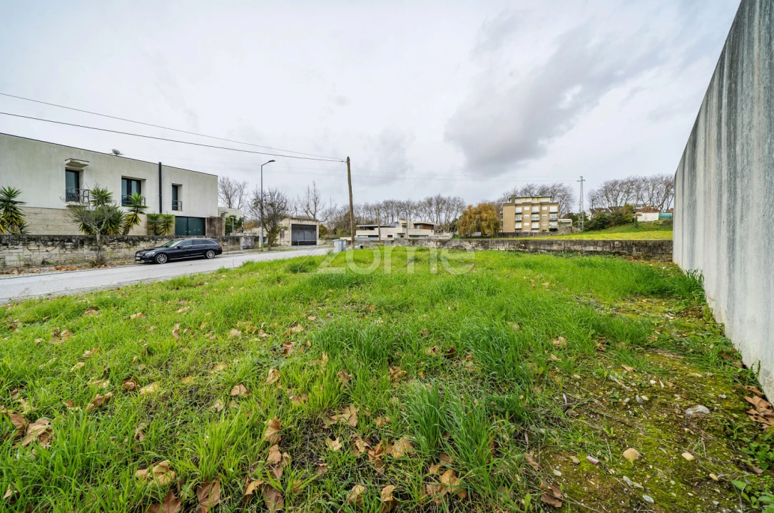 Terreno para Venda em Arcozelo Foto 19