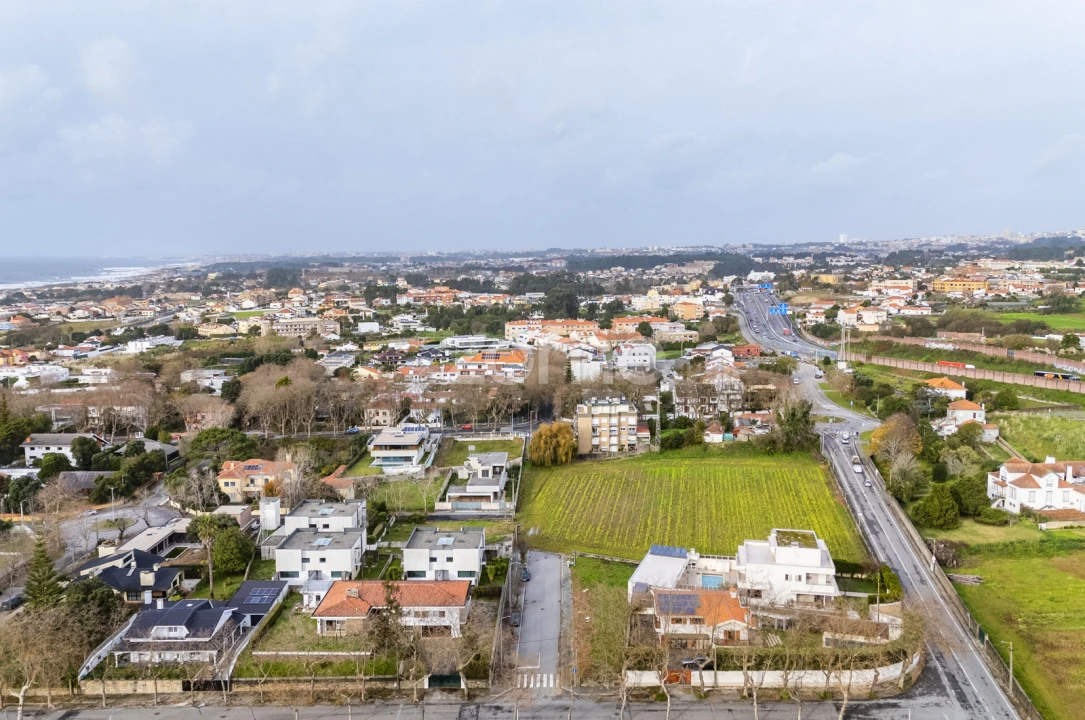 Terreno para Venda em Arcozelo Foto 24