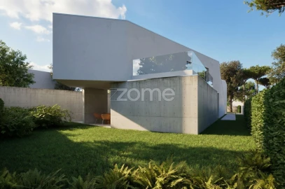 Terreno para Venda em Arcozelo