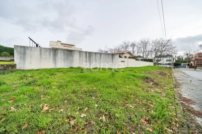 Terreno para Venda em Arcozelo