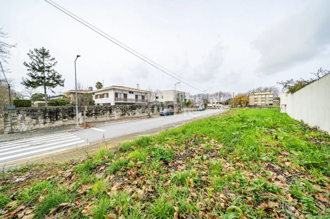 Terreno para Venda em Arcozelo Foto 14