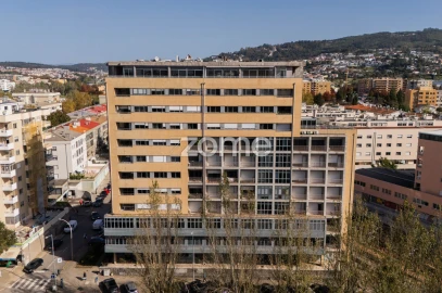 Apartamento T3 para Venda em São Vitor (Braga)