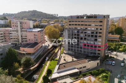 Apartamento T3 para Venda em São Vitor (Braga)