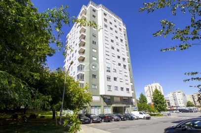 Apartamento T2 para Venda em Braga (Maximinos, Sé e Cividade)