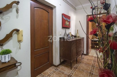 Apartamento T2 para Venda em Braga (Maximinos, Sé e Cividade)