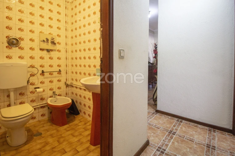 Apartamento T2 para Venda em Braga (Maximinos, Sé e Cividade) Foto 21