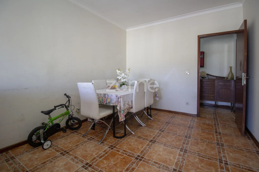 Apartamento T2 para Venda em Braga (Maximinos, Sé e Cividade) Foto 15