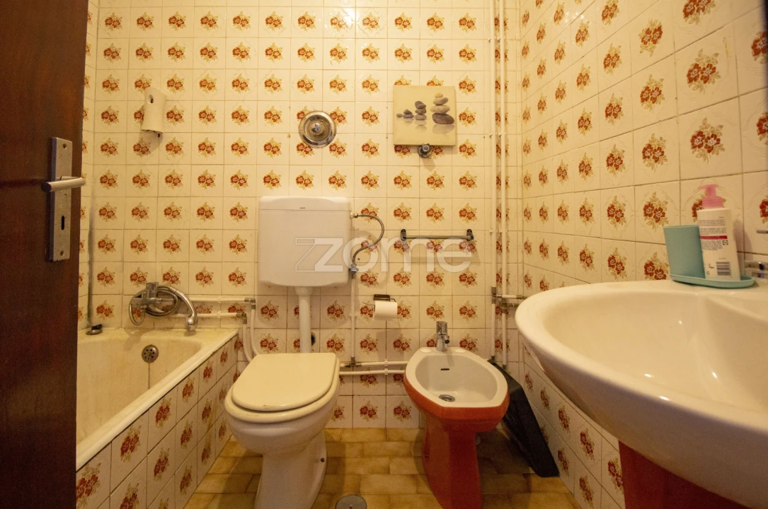 Apartamento T2 para Venda em Braga (Maximinos, Sé e Cividade) Foto 16