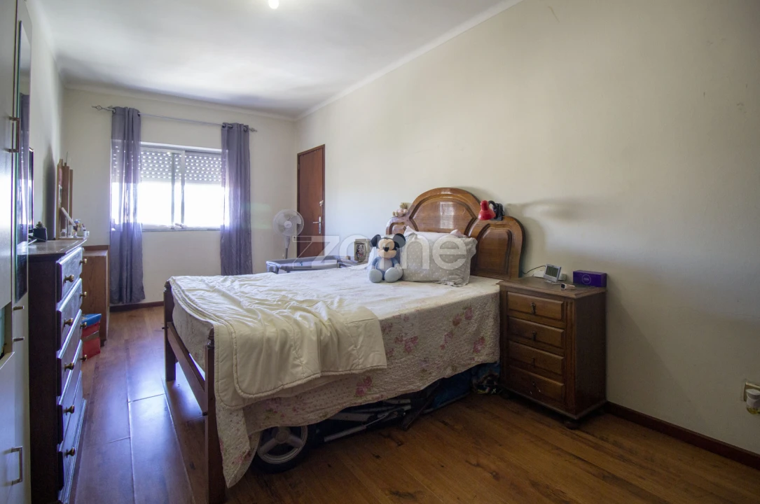 Apartamento T2 para Venda em Braga (Maximinos, Sé e Cividade) Foto 17