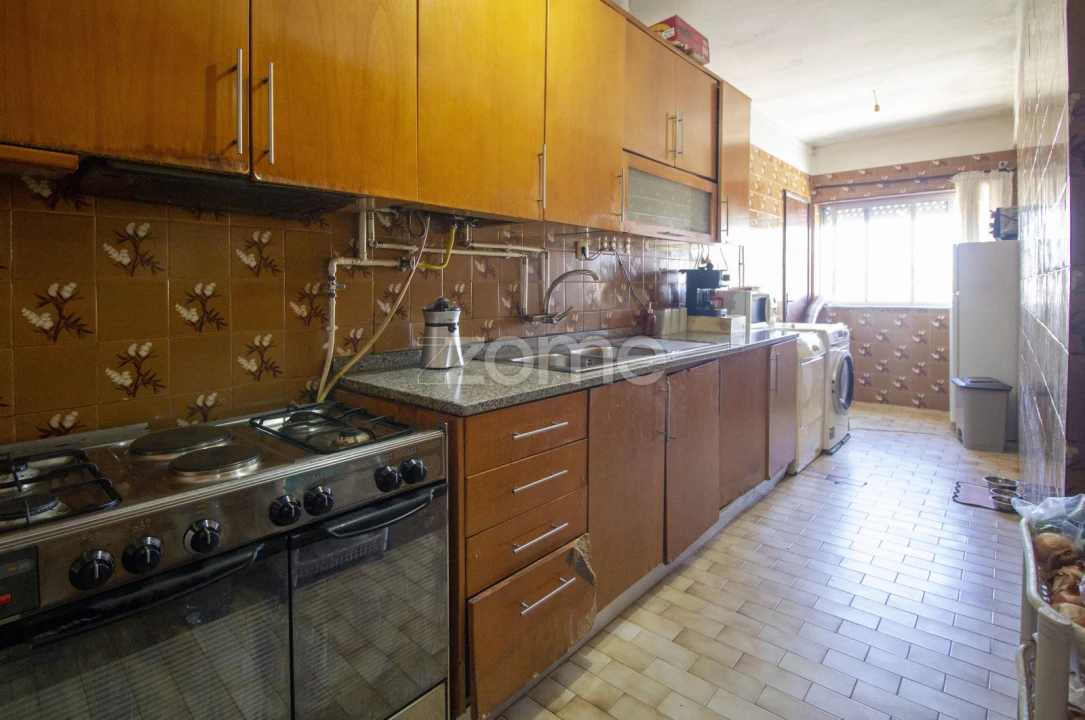 Apartamento T2 para Venda em Braga (Maximinos, Sé e Cividade) Foto 9