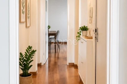 Apartamento T2 para Arrendamento em Lumiar