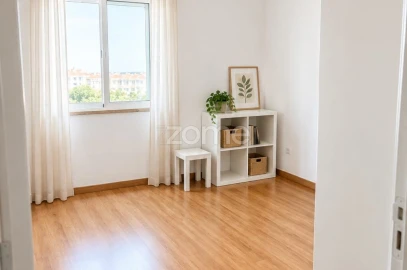 Apartamento T2 para Arrendamento em Lumiar