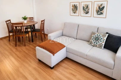 Apartamento T2 para Arrendamento em Lumiar