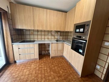 Apartamento T3 para Venda em Vidago, Arcossó, Selhariz, Vilarinho Paranheiras