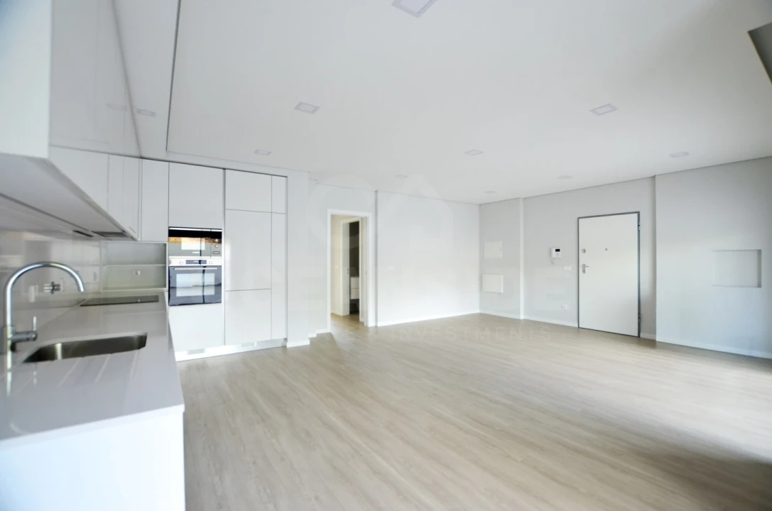 Apartamento T2 para Arrendamento em Mafra Foto 7