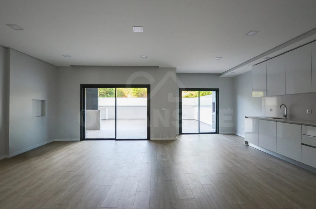 Apartamento T2 para Arrendamento em Mafra Foto 10