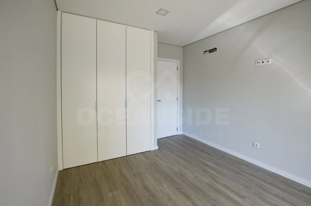 Apartamento T2 para Arrendamento em Mafra Foto 19