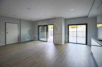 Apartamento T2 para Arrendamento em Mafra