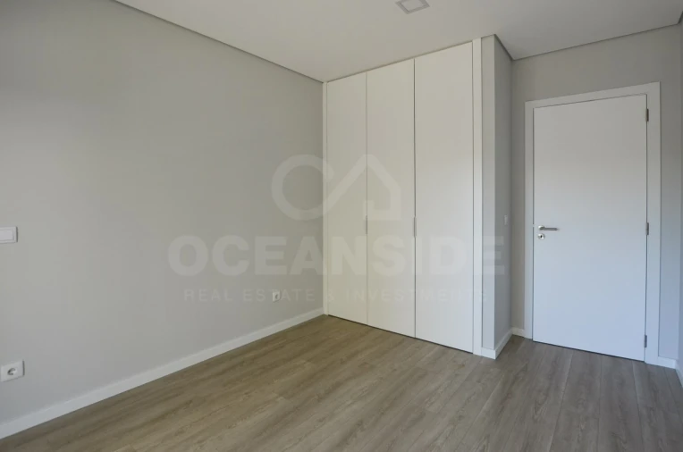 Apartamento T2 para Arrendamento em Mafra Foto 16