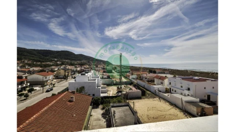 Apartamento T2 para Arrendamento em Quiaios