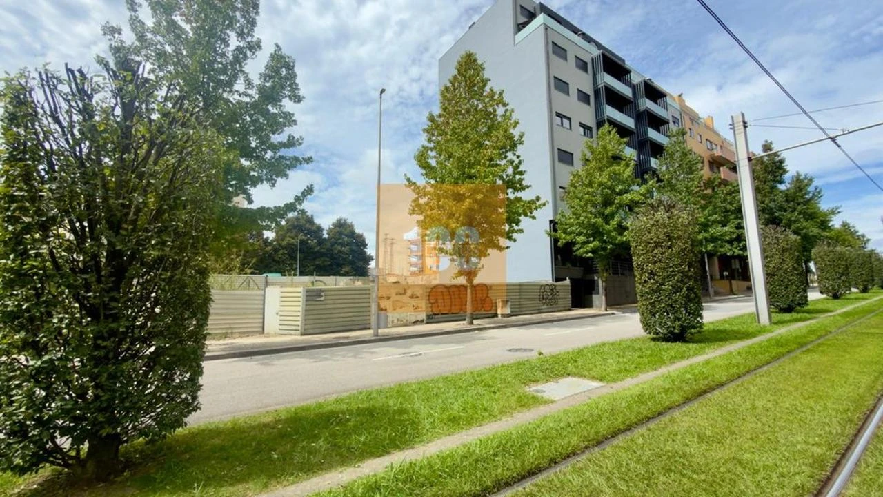 Apartamento T1 para Venda em Baguim do Monte (Rio Tinto) Foto 20
