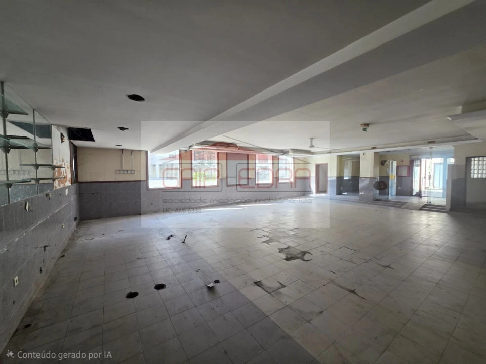 Loja para Venda em Campanhã Foto 9