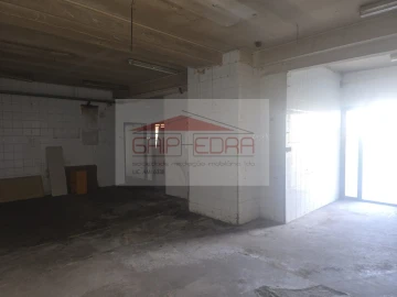 Loja para Venda em Campanhã