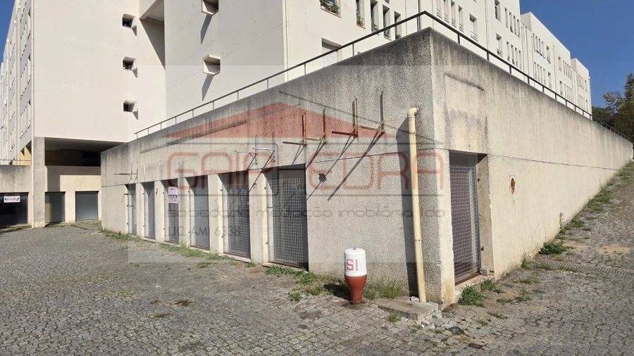 Loja para Venda em Campanhã