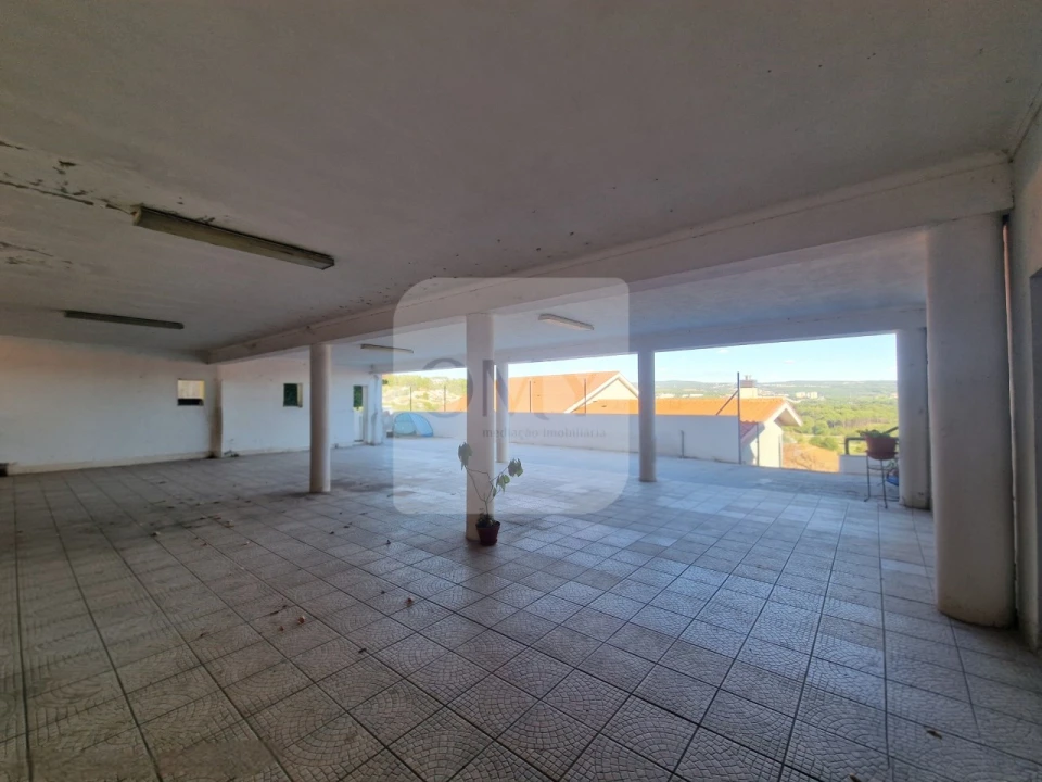 Moradia T5 para Venda em Lordelo Foto 8
