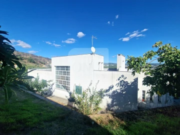 Moradia T5 para Venda em Lordelo