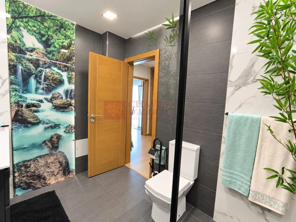 Apartamento T3 para Venda em São Pedro da Cadeira Foto 30