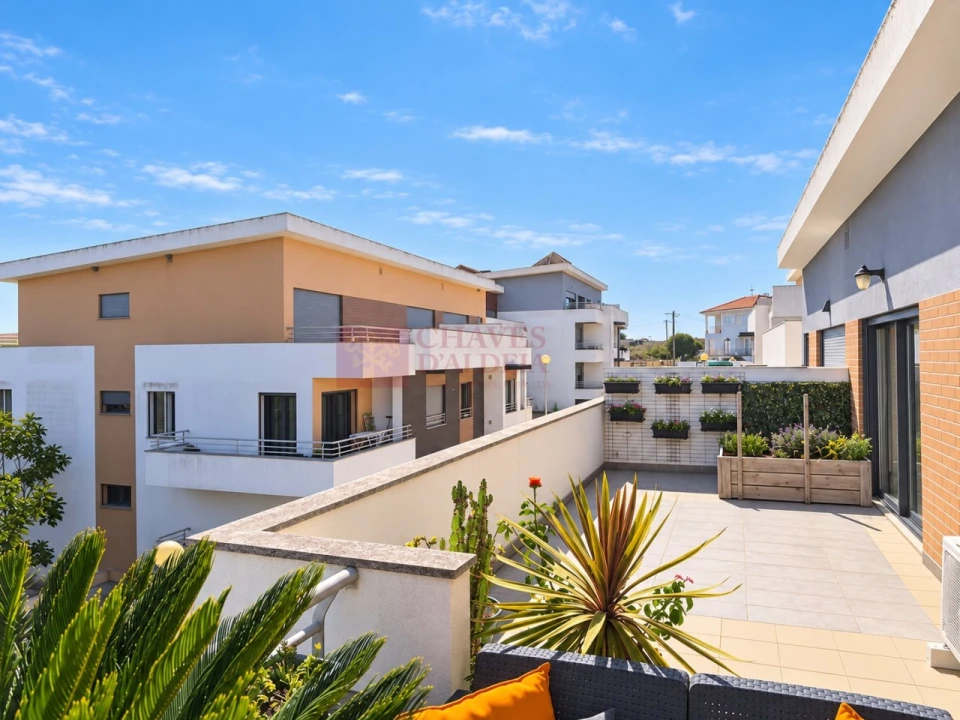 Apartamento T3 para Venda em São Pedro da Cadeira Foto 36