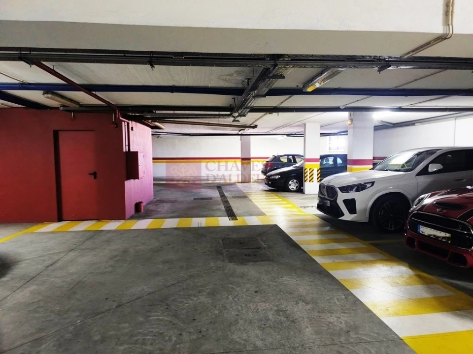 Apartamento T3 para Venda em São Pedro da Cadeira Foto 48