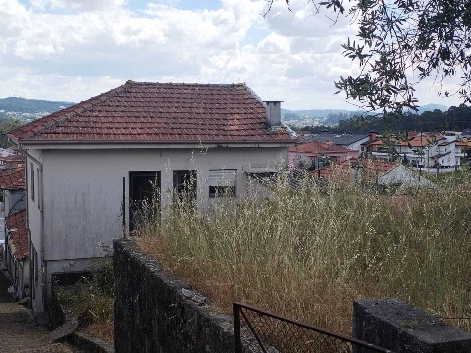 Moradia T0 para Venda em Coronado (São Romão e São Mamede) Foto 3